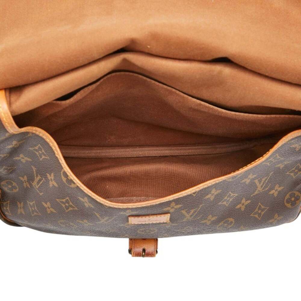 LOUIS VUITTON Brown Monogram Leather Shoulder Bag - Picture 9 of 11